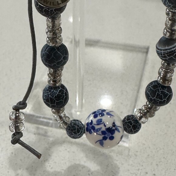 Willamy Adjustable Beaded Bracelet - Picture 4 of 6